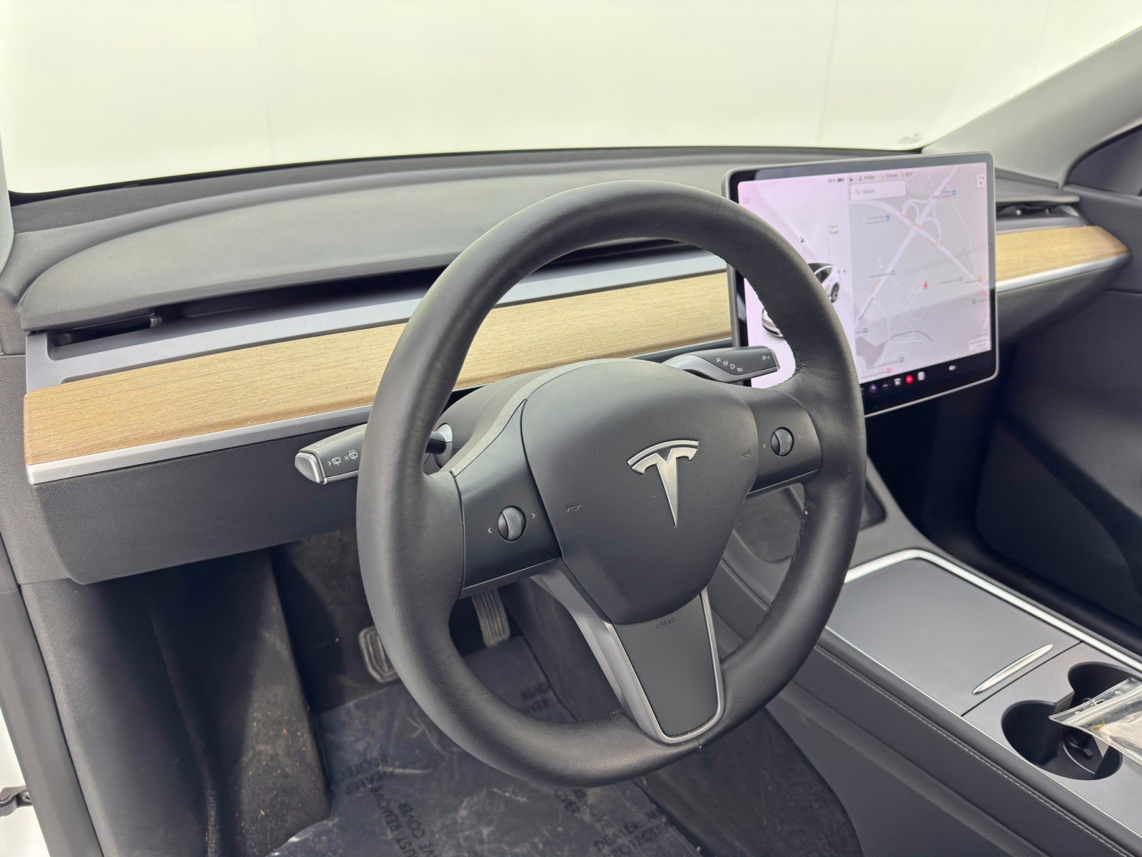 Used 2021 Tesla Model Y Long Range image 13