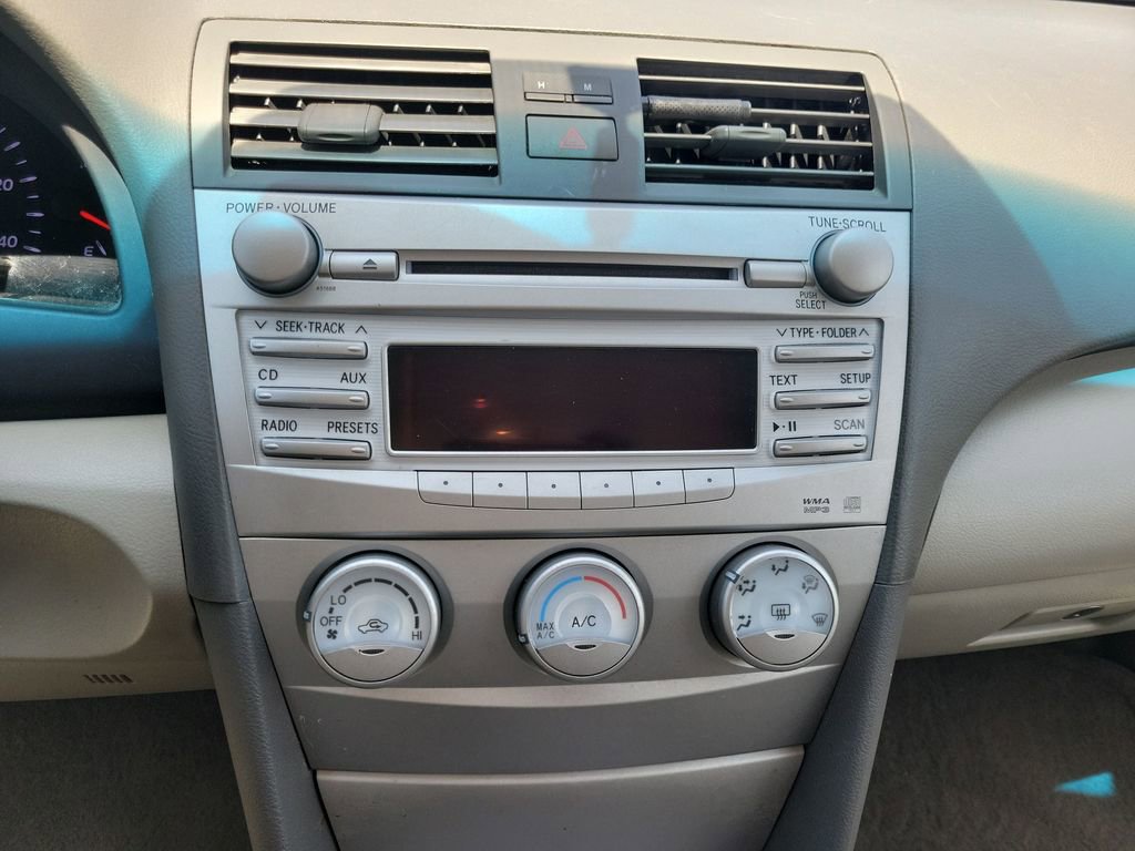 Used 2011 Toyota Camry LE w/ LE Extra-Value Pkg image 26