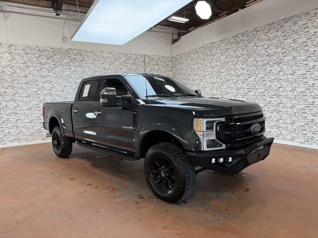 Used 2021 Ford F250 Platinum w/ Tremor Off-Road Package image 3