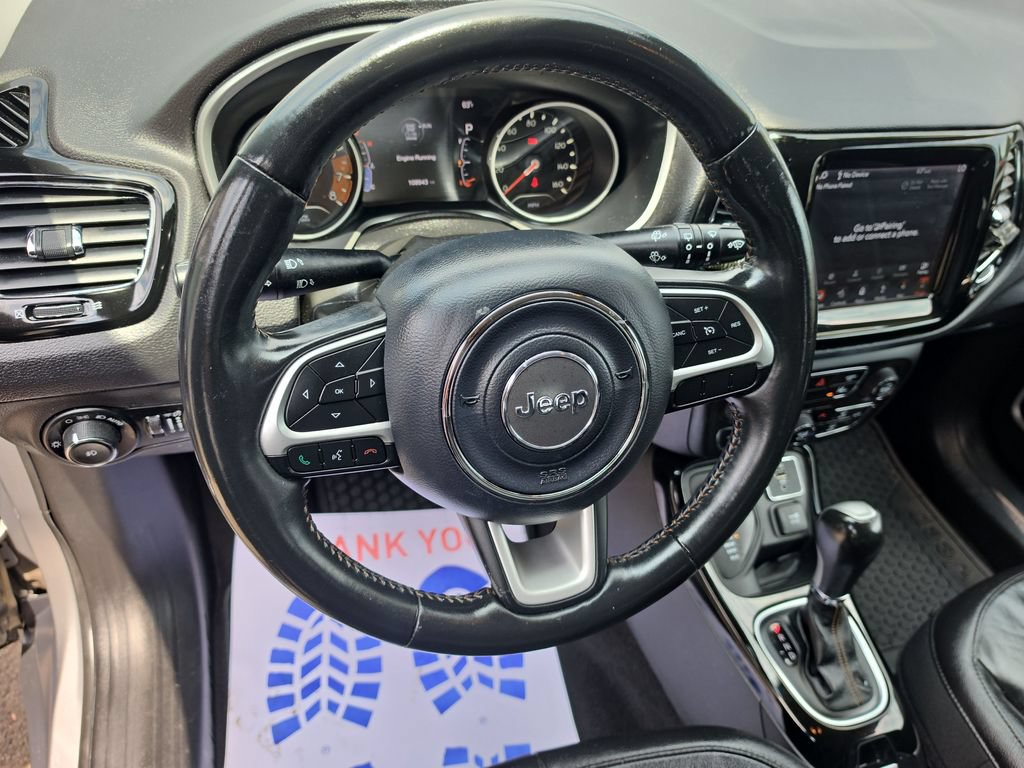 Used 2018 Jeep Compass Limited w/ Navigation Group AWD/4WD image 16
