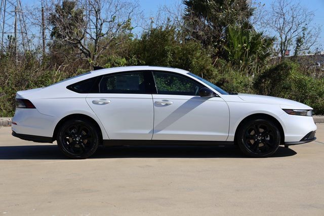 New 2025 Honda Accord SE image 4