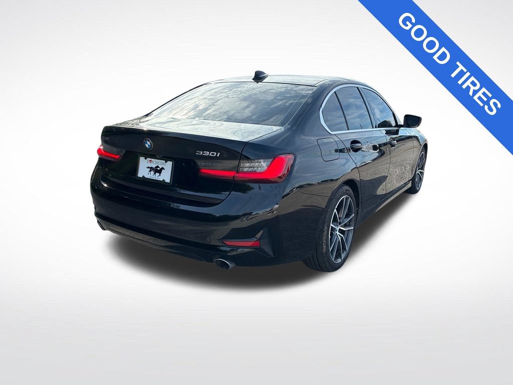 Used 2021 BMW 330i Sedan RWD image 3