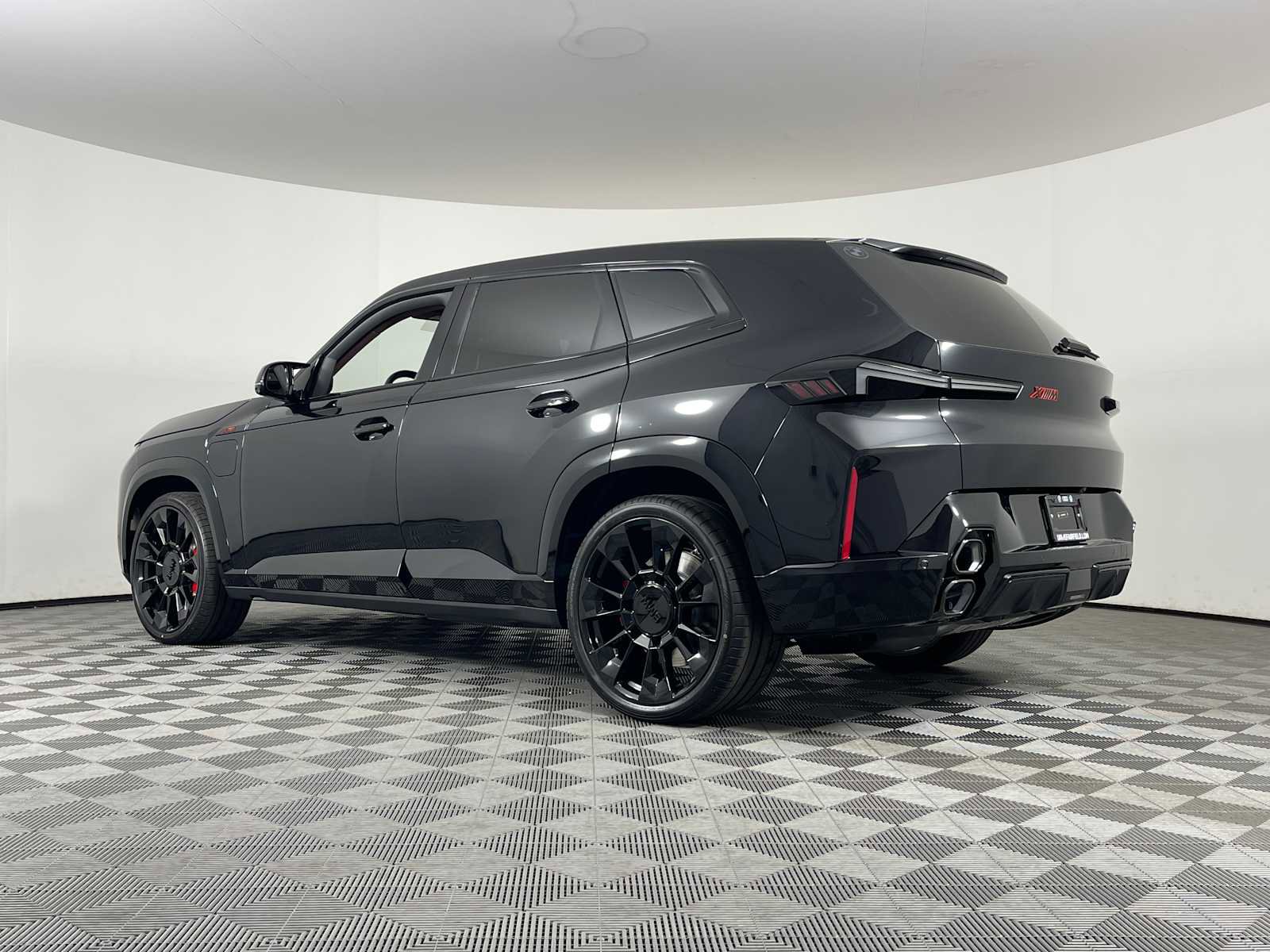 New 2026 BMW XM Label Red image 8