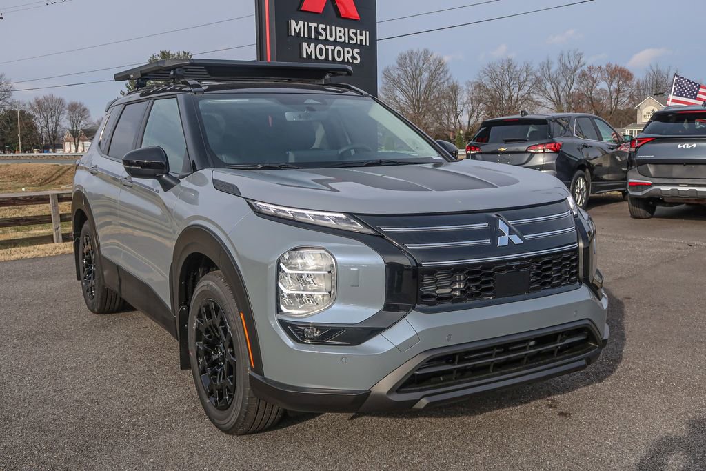 New 2026 Mitsubishi Outlander AWD image 7