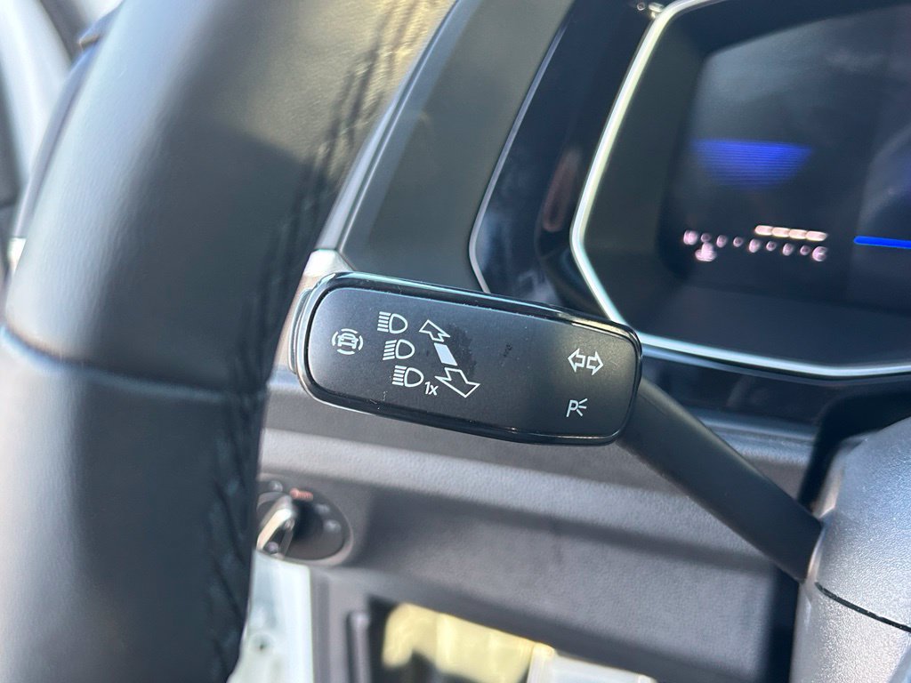 Certified 2024 Volkswagen Jetta Sport FWD image 22