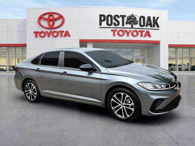 Used 2025 Volkswagen Jetta Sport