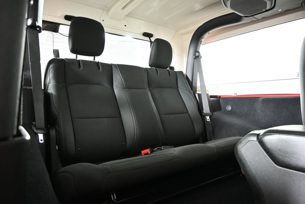 Used 2020 Jeep Wrangler Sport AWD/4WD image 16