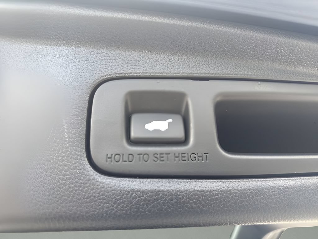 Used 2024 Honda CR-V EX-L image 29