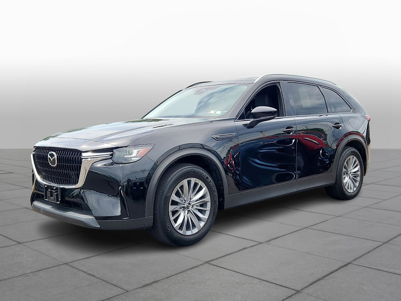 Used 2024 MAZDA CX-90 3.3 Turbo w/ Preferred Plus AWD/4WD image 4