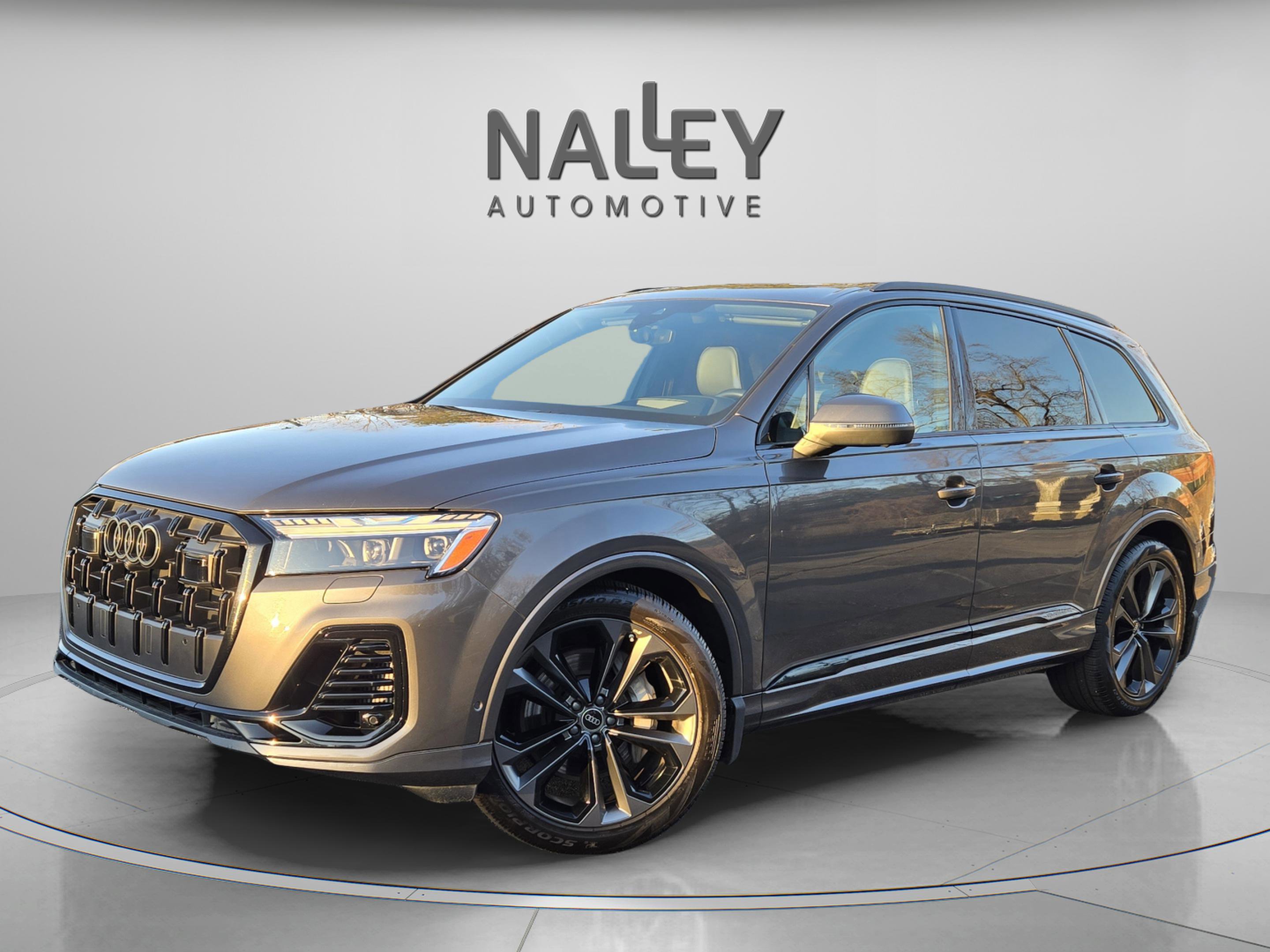 Used 2025 Audi Q7 3.0T Prestige w/ Prestige Package image 1