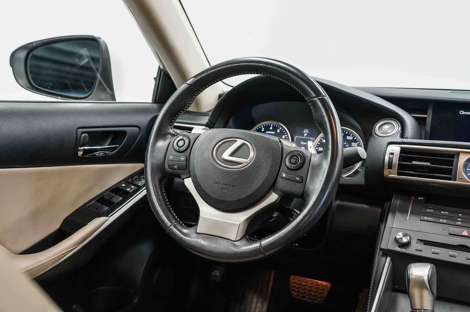 Used 2016 Lexus IS 200t RWD image 15