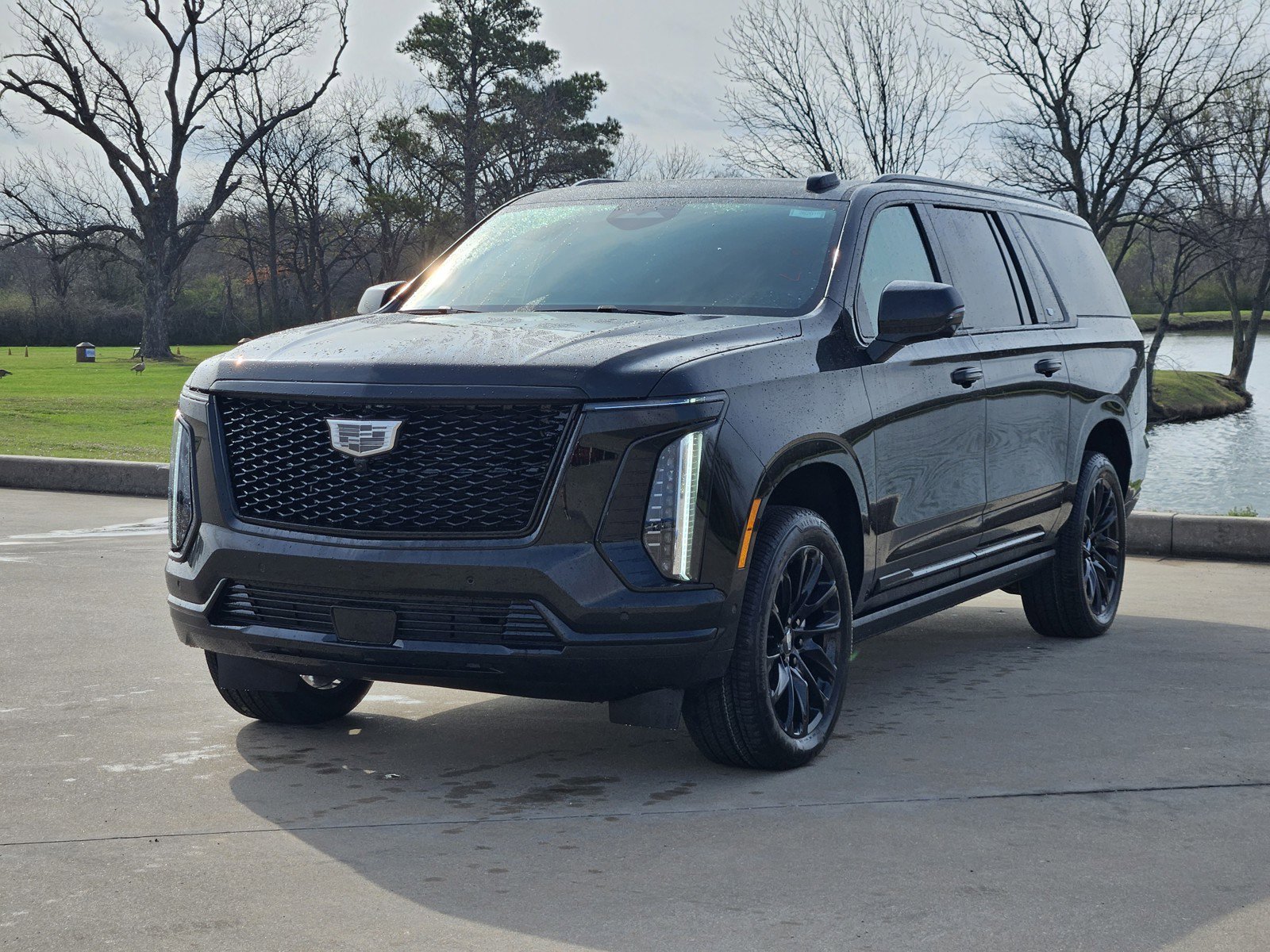 New 2026 Cadillac Escalade ESV Sport w/ LPO, ONYX Package image 2