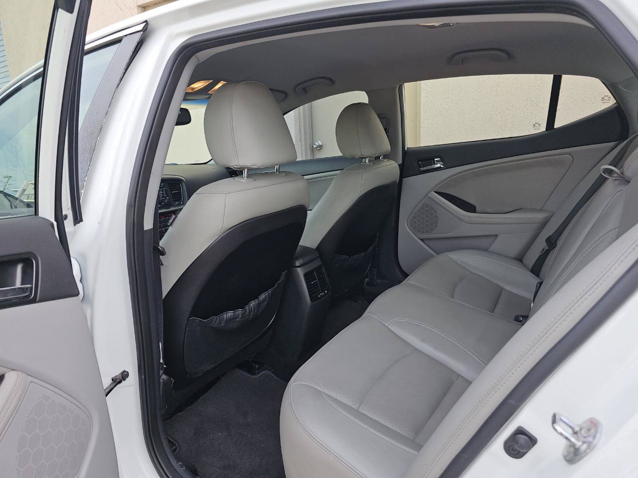 Used 2012 Kia Optima EX FWD image 25