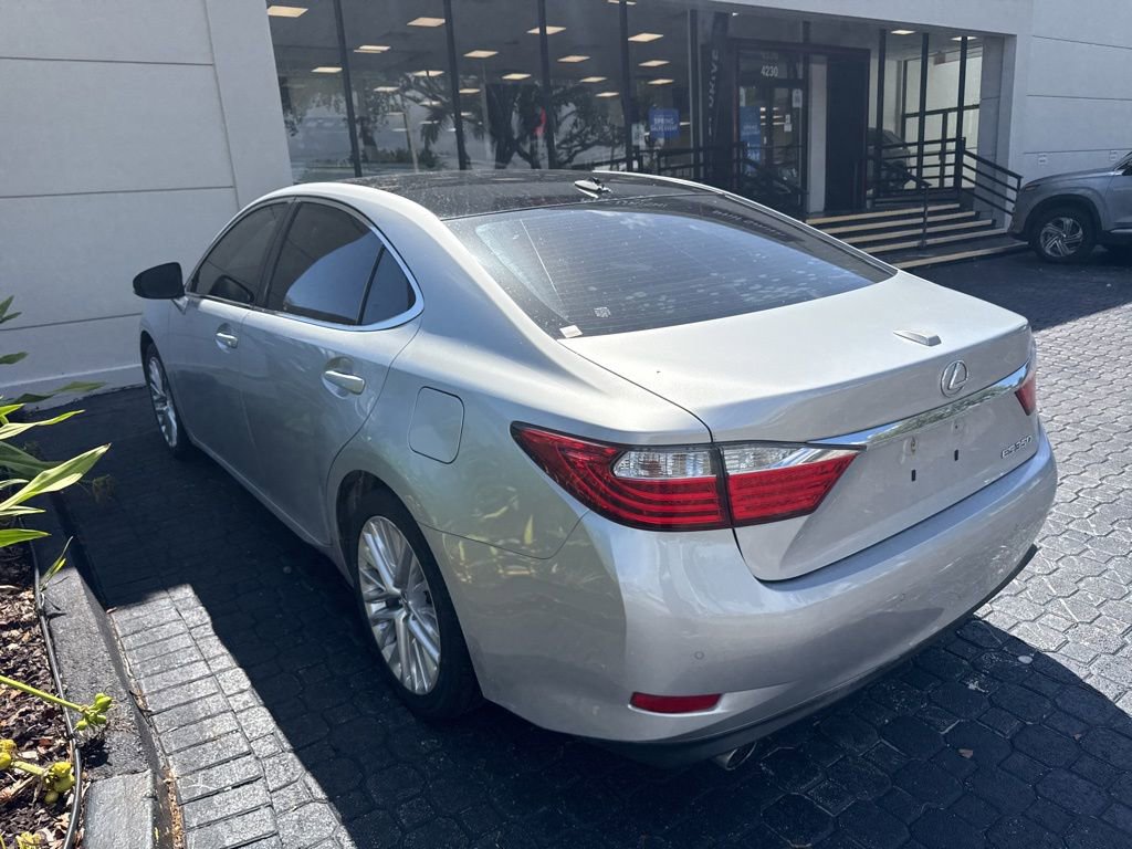 Used 2014 Lexus ES 350 FWD image 6