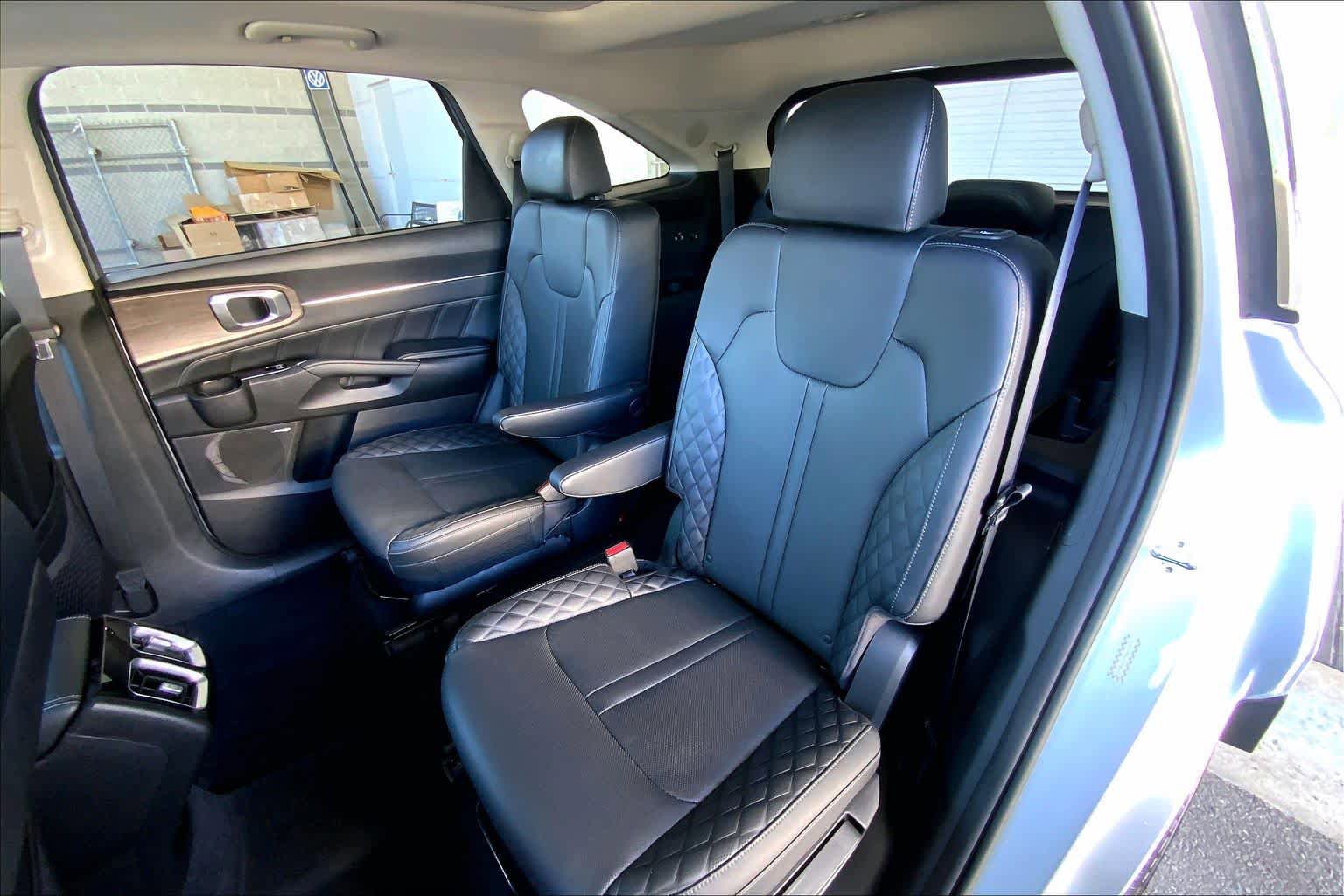 Used 2021 Kia Sorento SX Prestige image 21