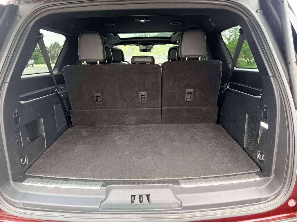 Used 2019 Lincoln Navigator L Select AWD/4WD image 11