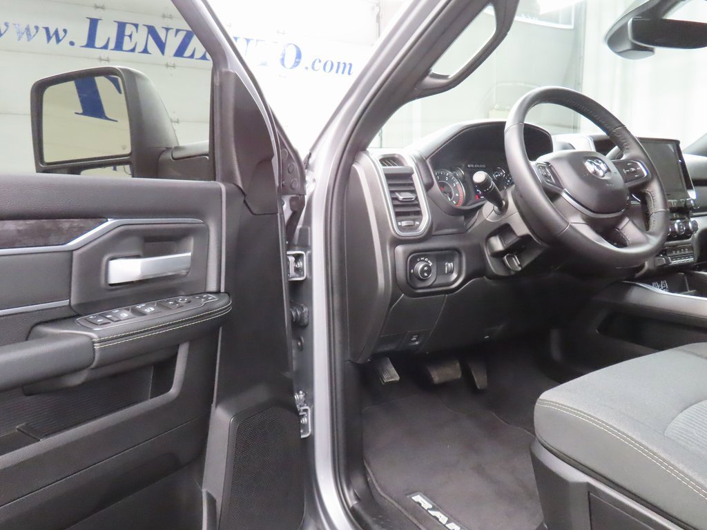 Used 2024 RAM 2500 Big Horn w/ Night Edition image 41