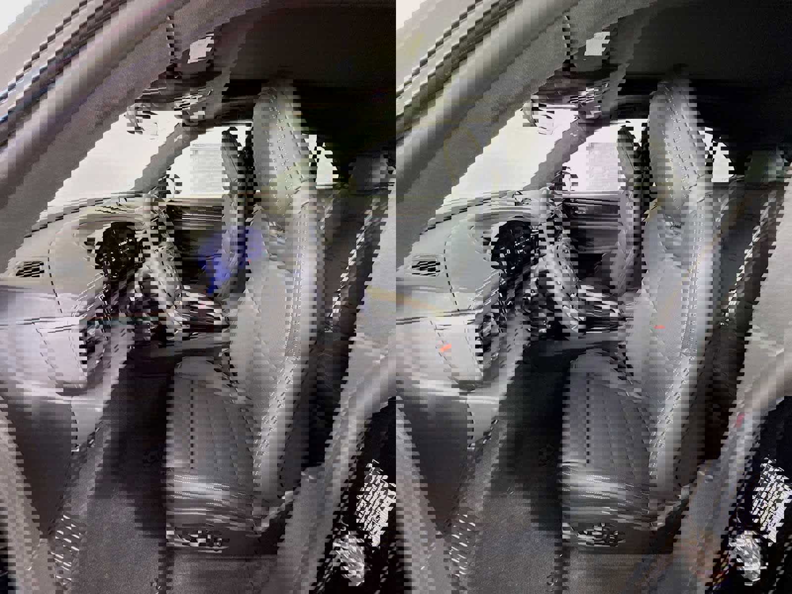 New 2025 Porsche Macan Turbo Electric image 5