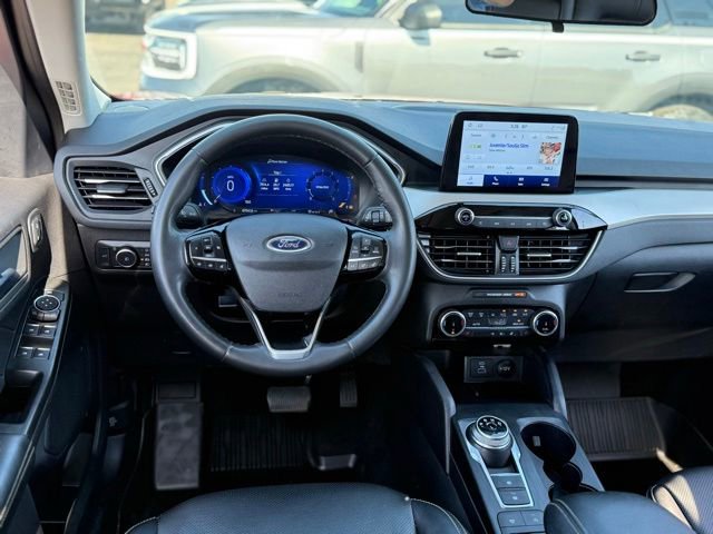 Used 2022 Ford Escape SEL w/ Technology Package AWD/4WD image 6