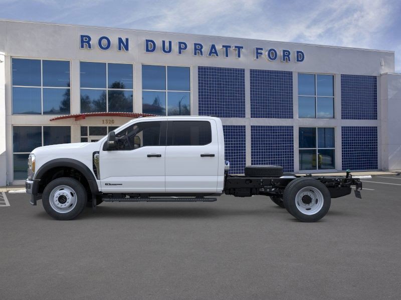 New 2026 Ford F550 4x4 Crew Cab image 4