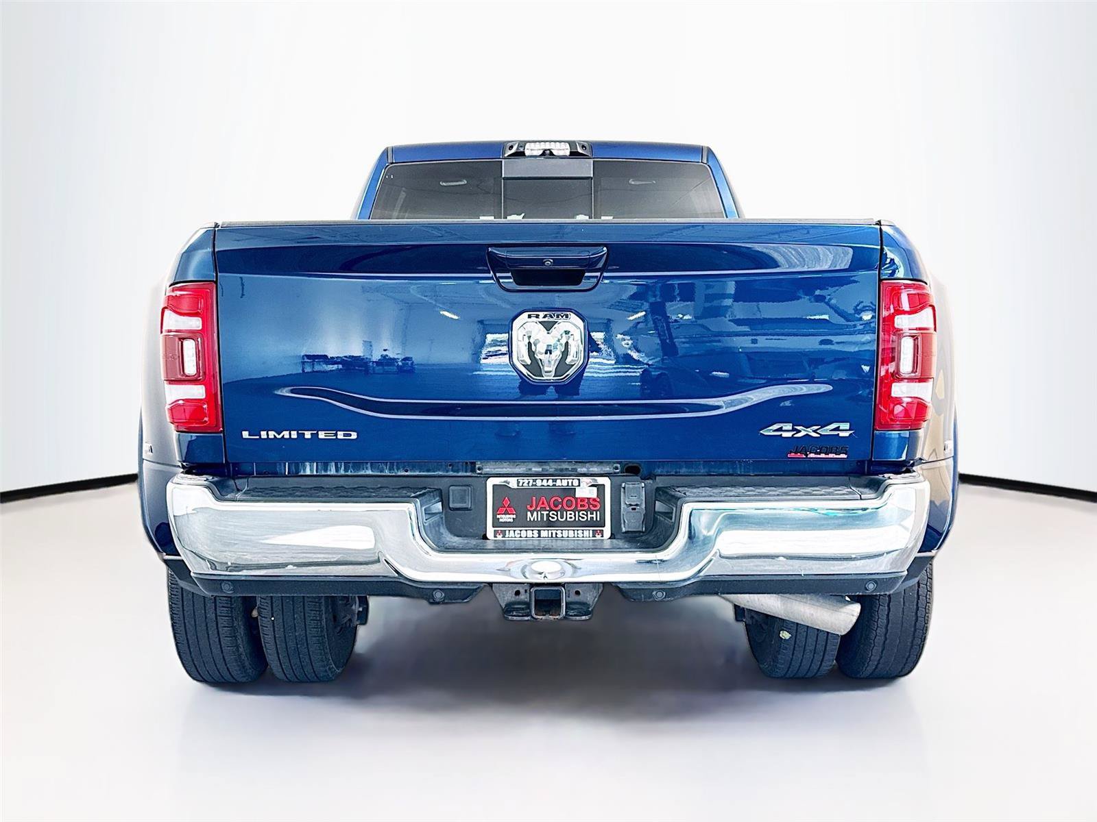 Used 2024 RAM 3500 Limited AWD/4WD image 27