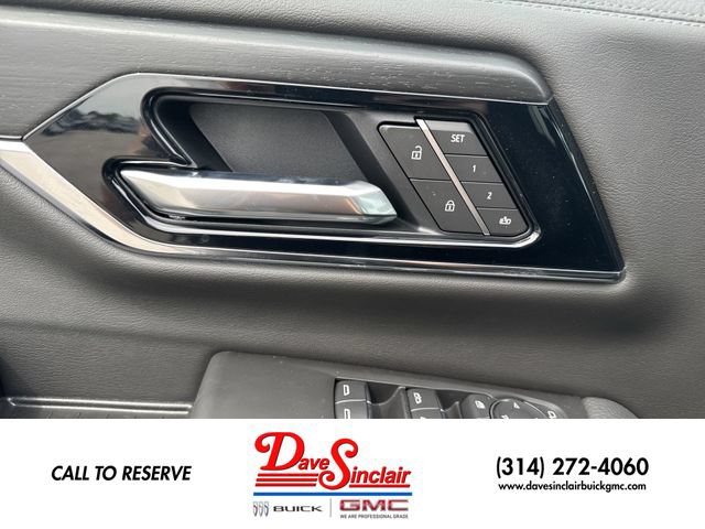 New 2026 GMC Yukon XL Denali w/ Denali Reserve Package AWD/4WD image 13