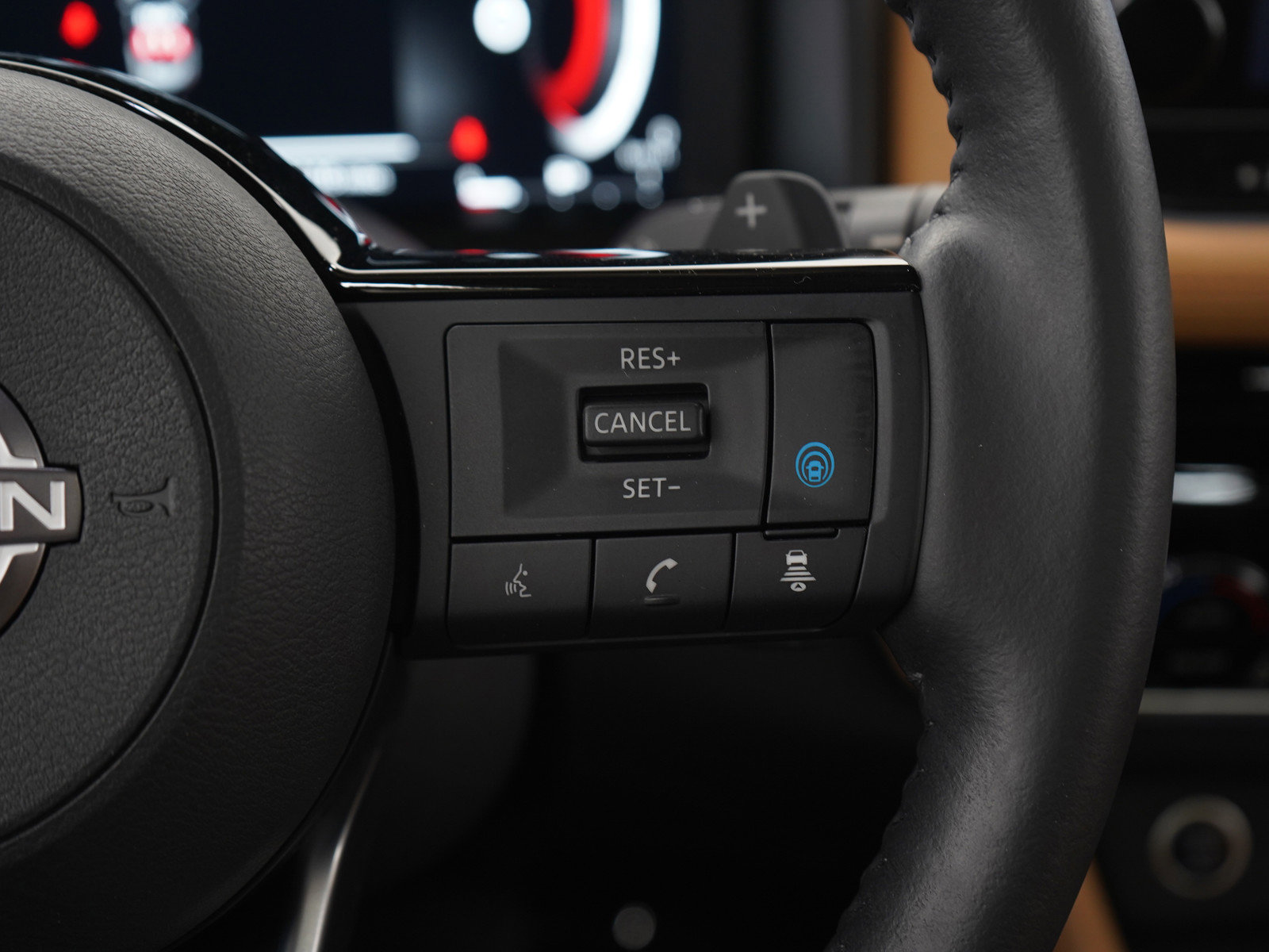 Used 2023 Nissan Rogue Platinum w/ Platinum Premium Package image 28