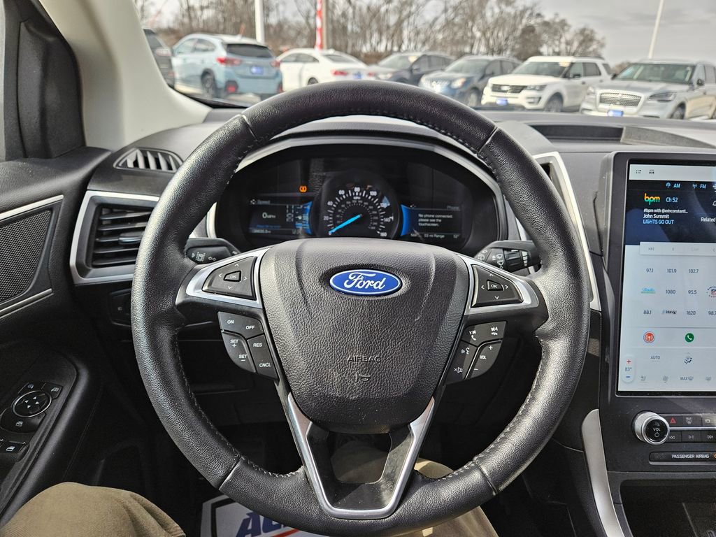 Used 2023 Ford Edge SEL w/ Convenience Package image 12