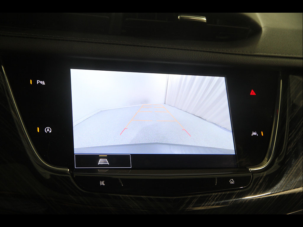 Certified 2025 Cadillac XT6 Premium Luxury w/ LPO, Floor Liner Package AWD/4WD image 15