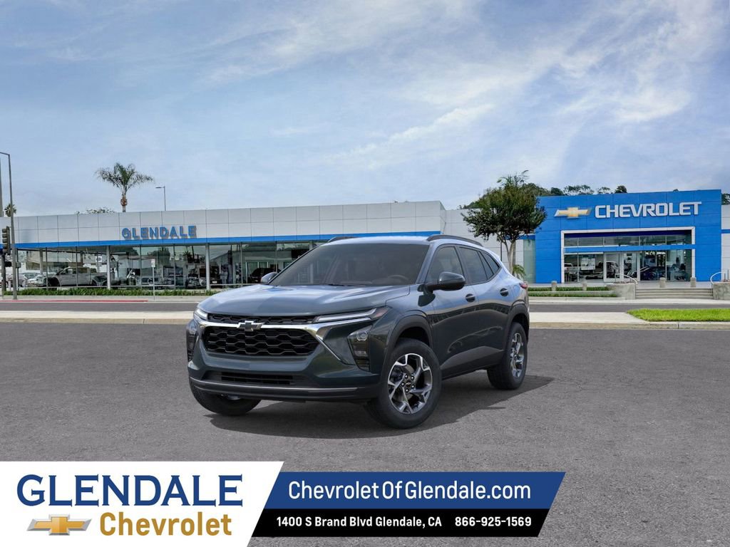 New 2026 Chevrolet Trax LT w/ Driver Confidence Package image 8