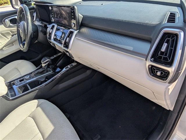Used 2021 Kia Sorento SX image 13