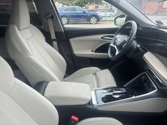 Certified 2025 Audi Q5 Premium Plus w/ Premium Plus AWD/4WD image 10