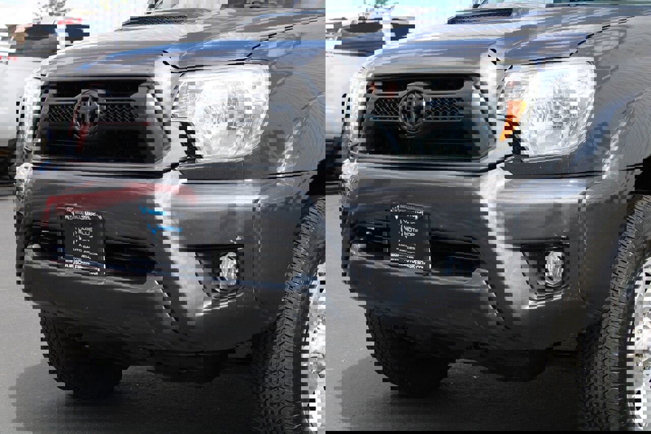 Used 2013 Toyota Tacoma PreRunner w/ TRD Sport Pkg RWD image 9