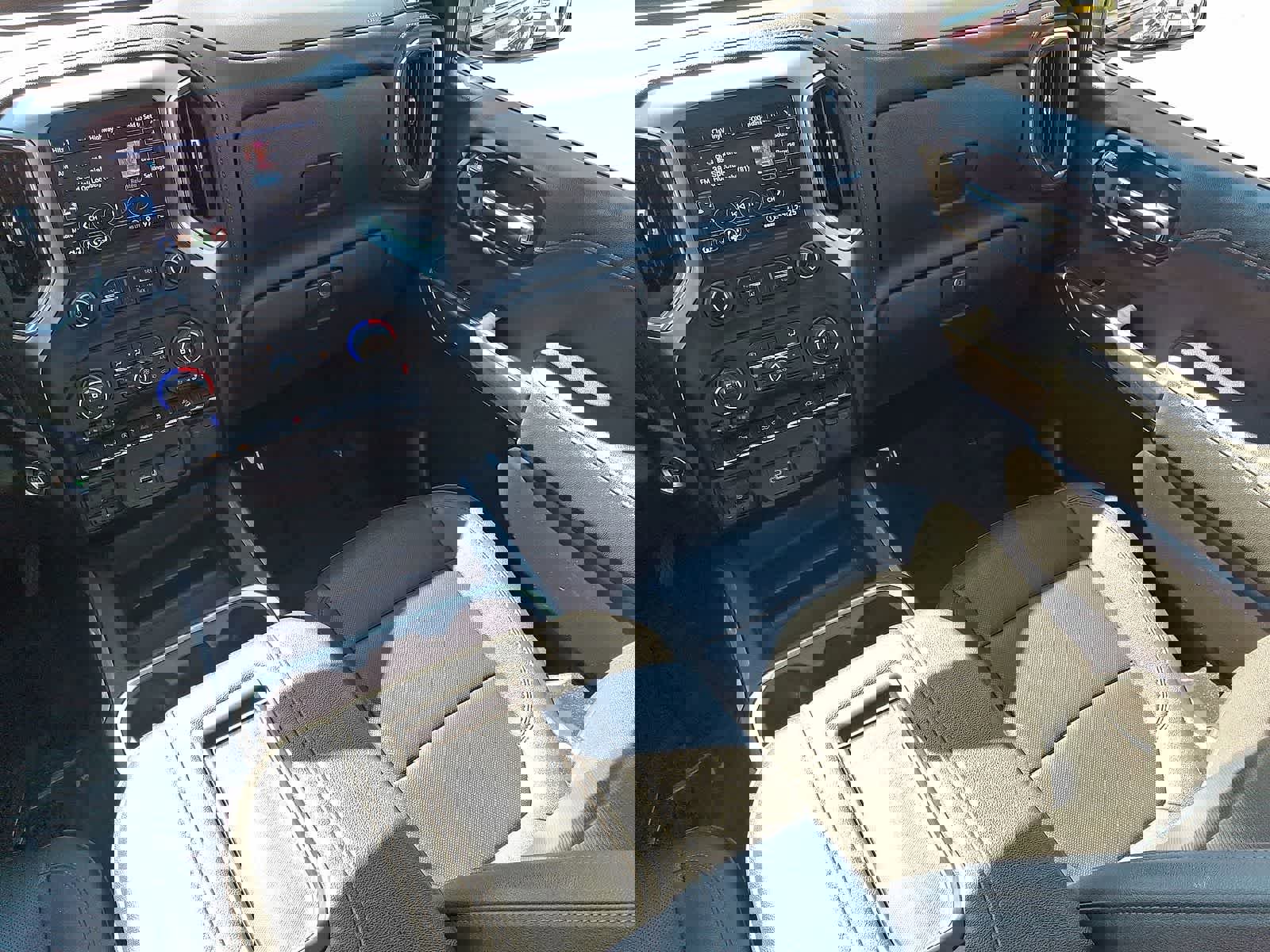 Used 2021 Chevrolet Silverado 1500 LTZ image 12