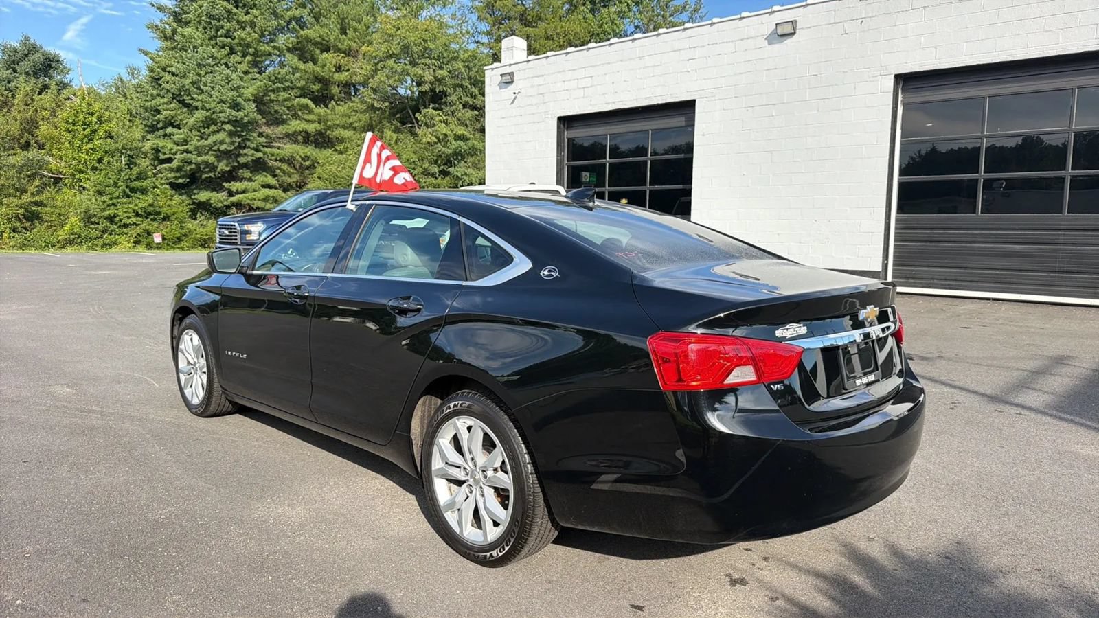 Used 2018 Chevrolet Impala LS FWD image 5