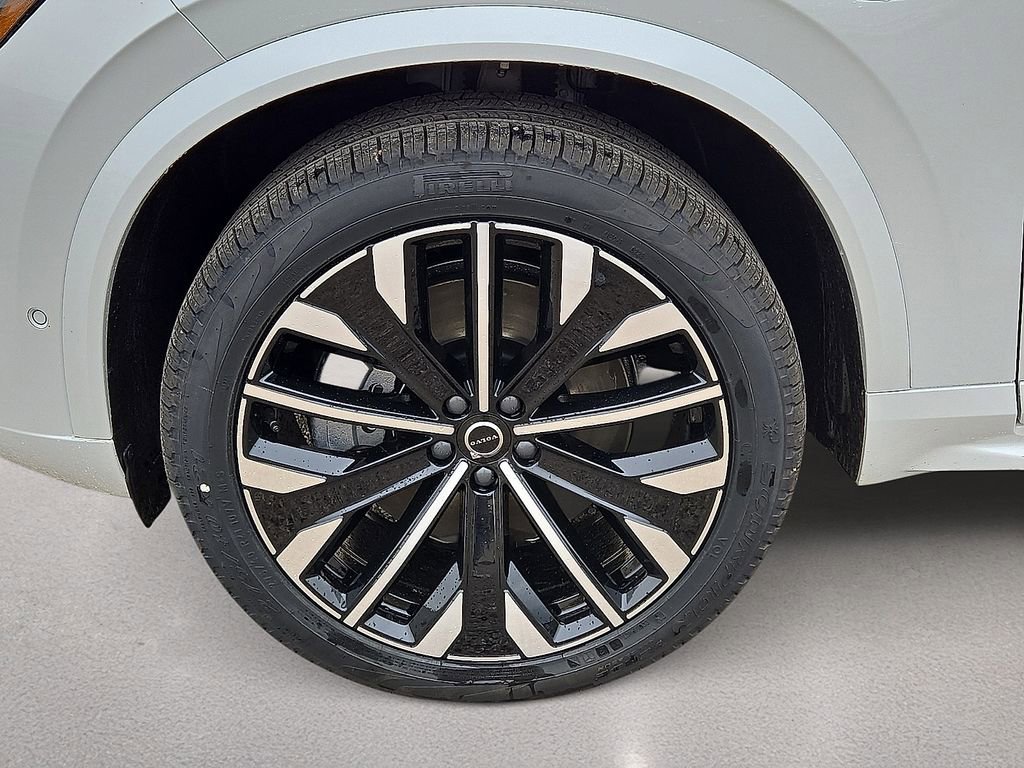 New 2026 Volvo XC90 T8 Ultra w/ Lounge Package AWD/4WD image 10