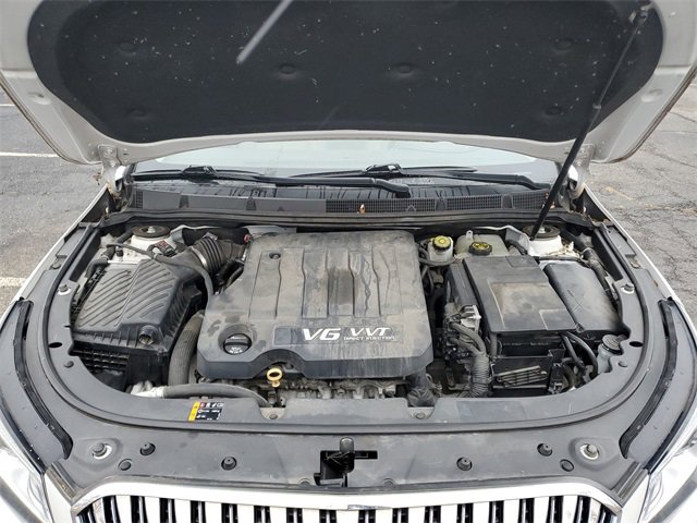 Used 2015 Buick LaCrosse Leather image 30