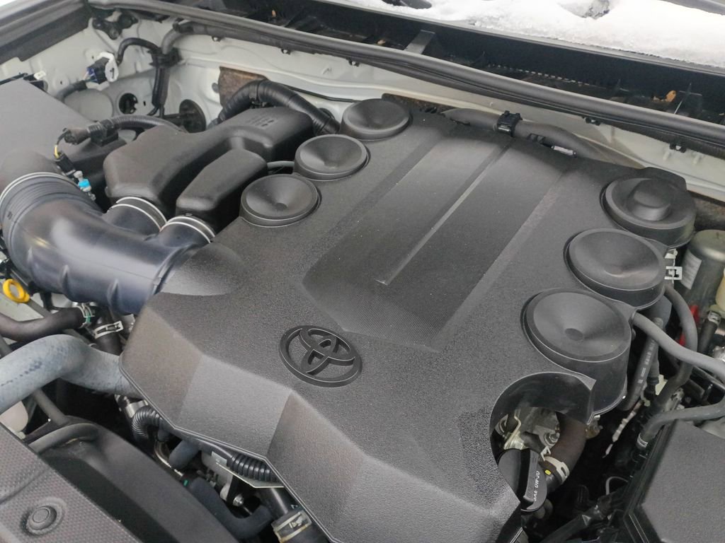 Used 2020 Toyota 4Runner 4WD image 41