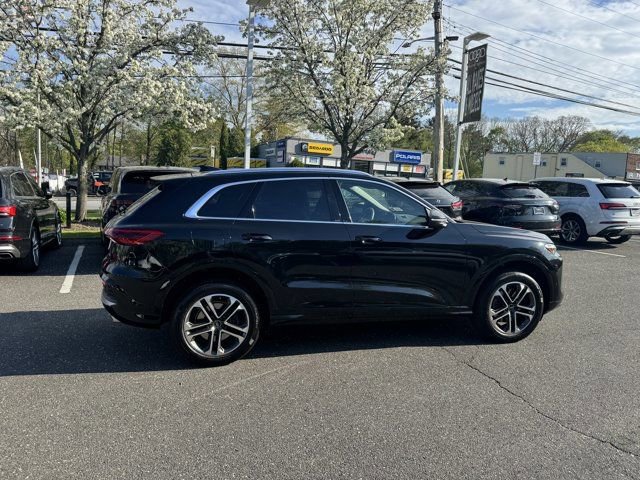 Used 2025 Audi Q5 Premium w/ Convenience Package AWD/4WD image 4