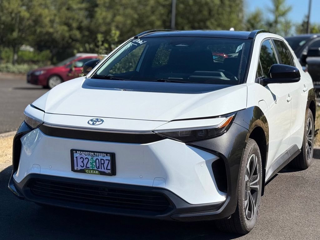 Used 2025 Toyota bZ4X FWD w/ Weather Package