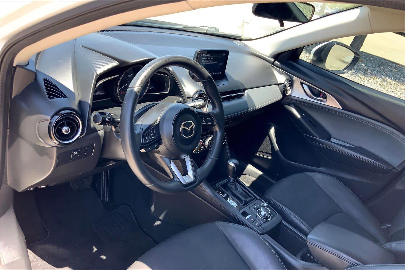 Used 2019 MAZDA CX-3 Touring FWD image 17
