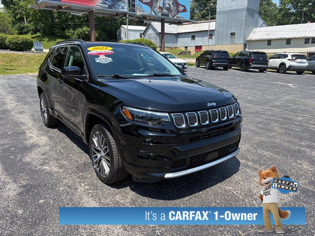 Used 2022 Jeep Compass Limited w/ Elite Group AWD/4WD image 4