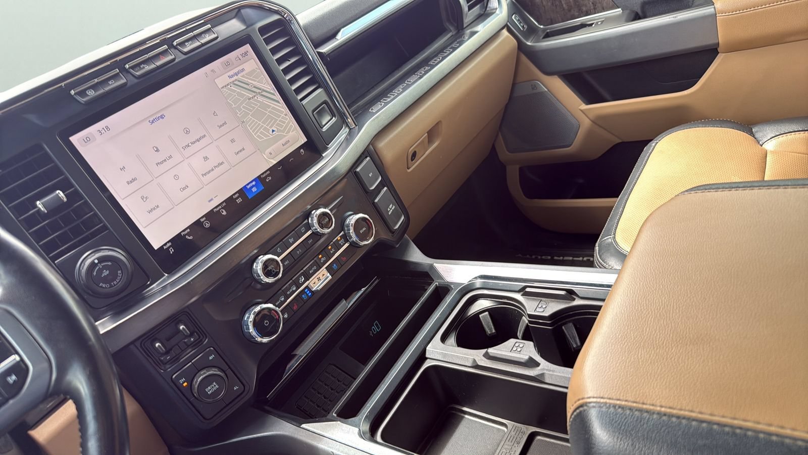 Certified 2024 Ford F450 Lariat w/ Lariat Ultimate Package AWD/4WD image 20