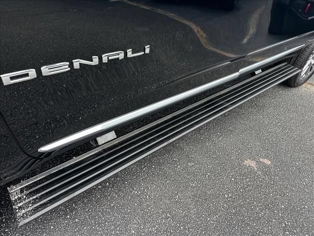 New 2026 GMC Yukon XL Denali w/ Denali Reserve Package AWD/4WD image 20