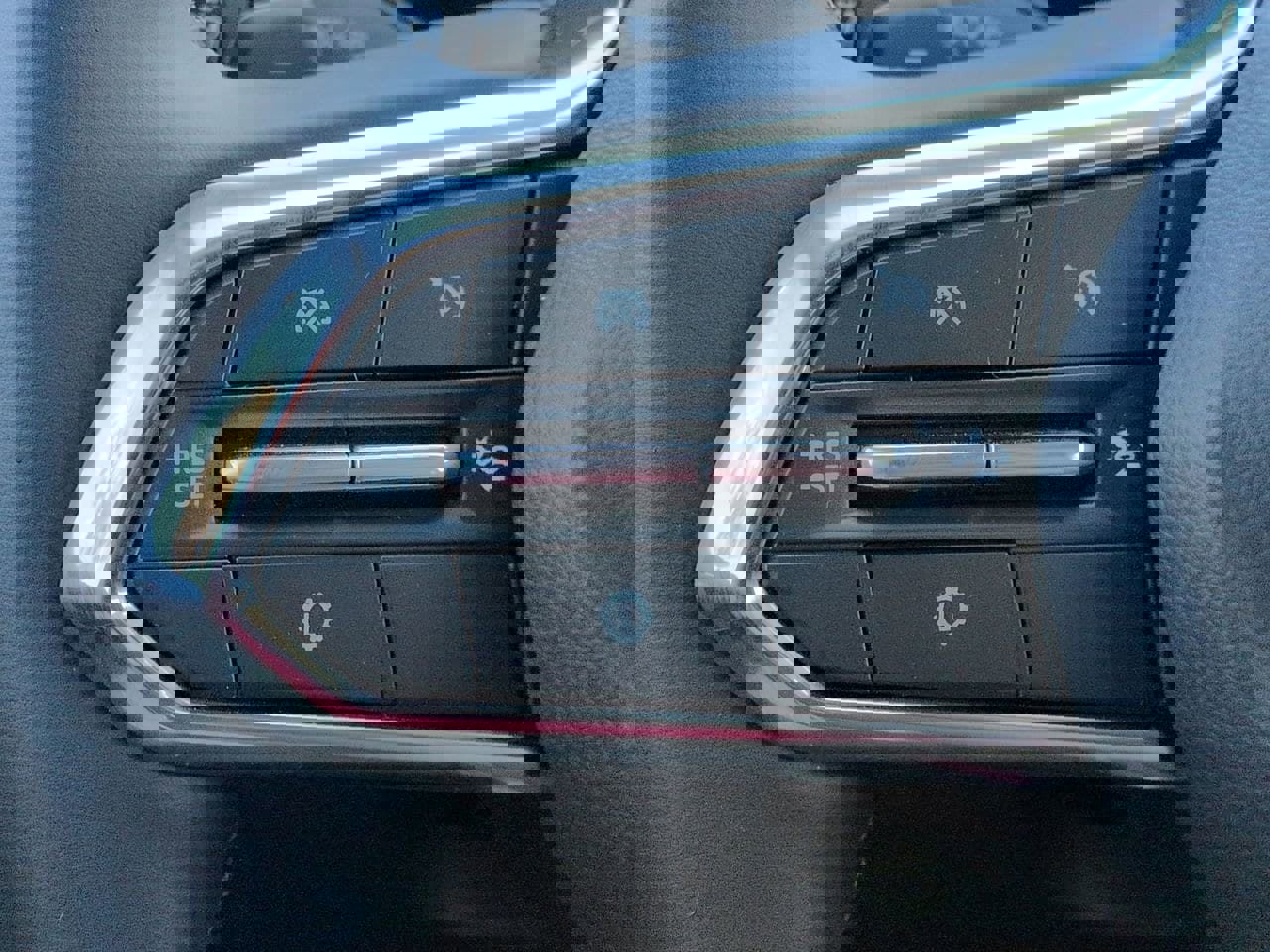 New 2026 Chevrolet Equinox LT image 11