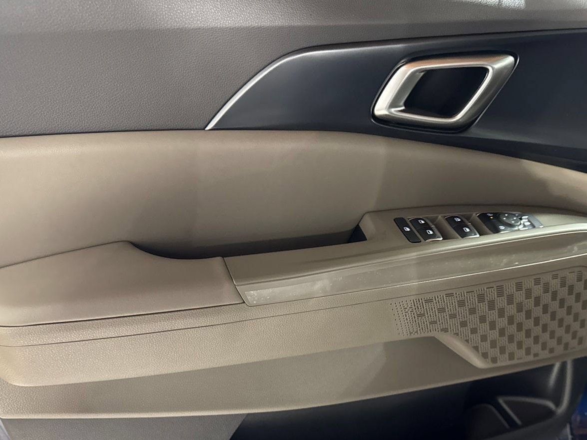 New 2026 Kia Carnival FWD image 25
