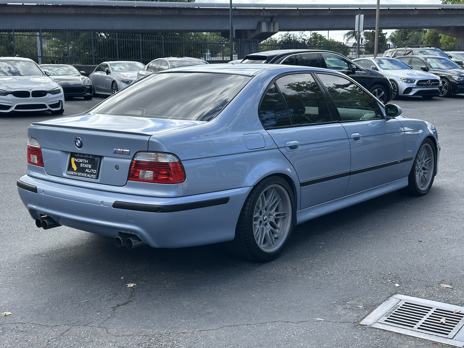 Used 2001 BMW M5 RWD image 8