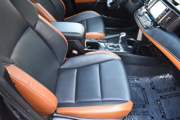 Used 2016 Toyota RAV4 SE AWD/4WD image 30