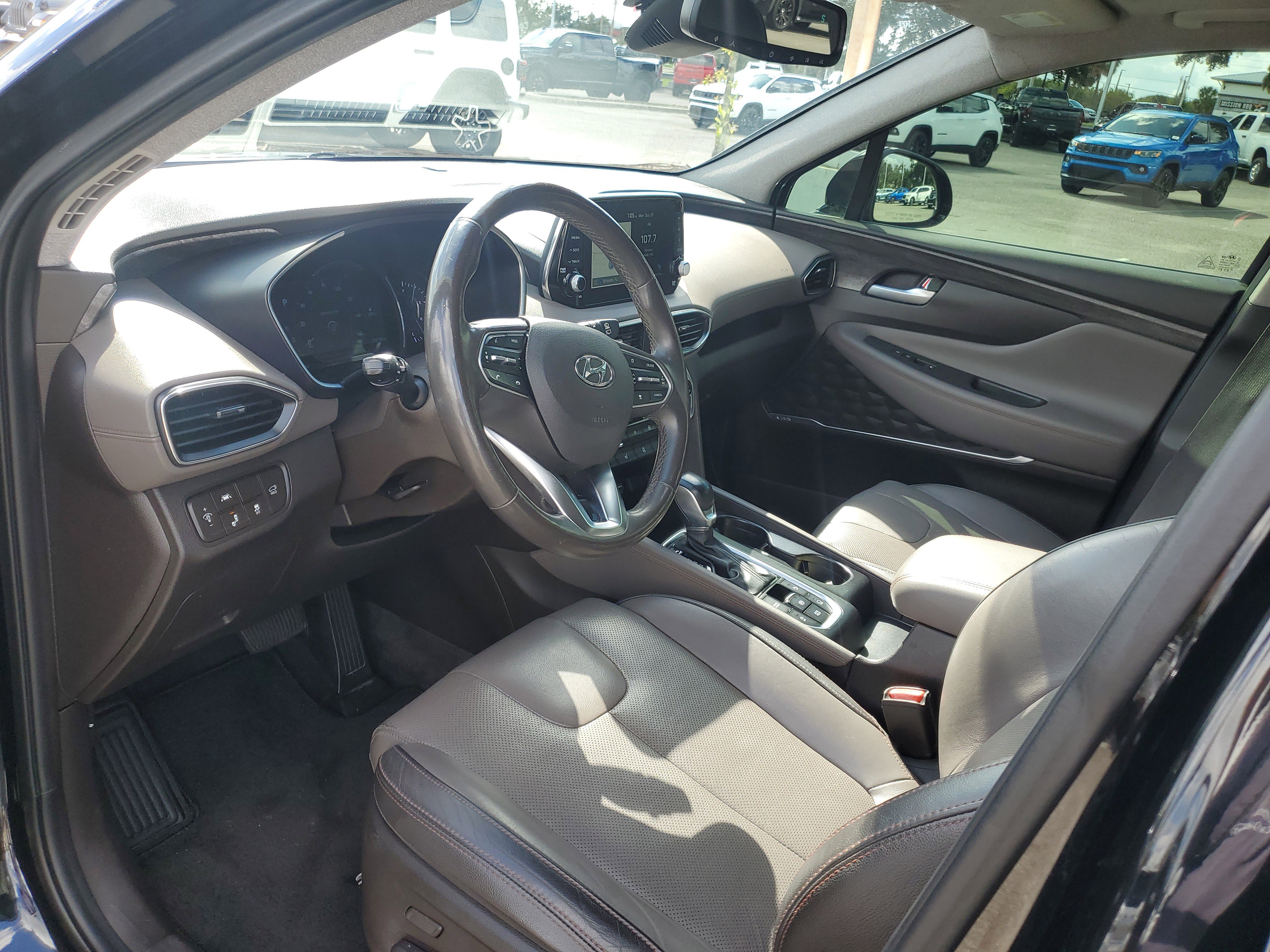 Used 2019 Hyundai Santa Fe FWD image 14