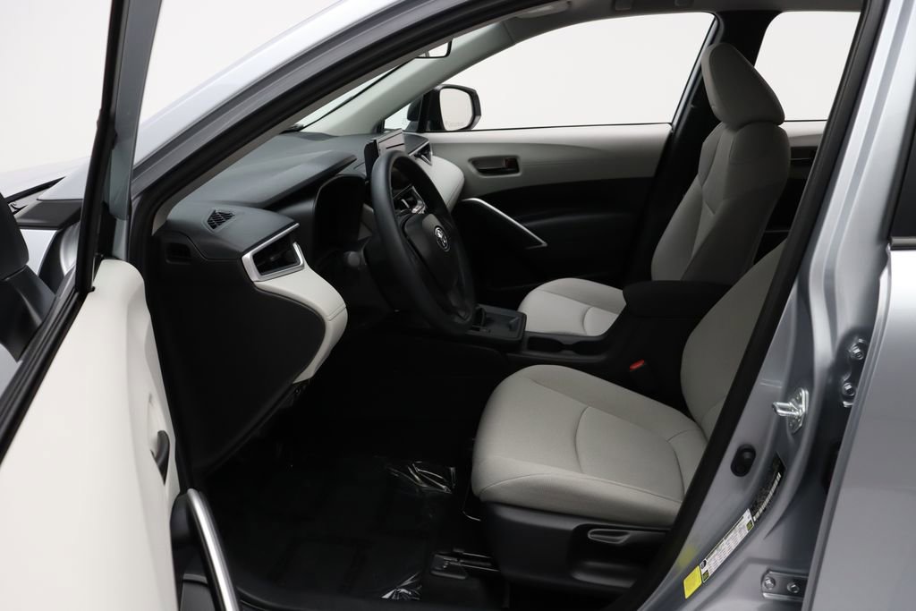 Certified 2026 Toyota Corolla Cross L image 14
